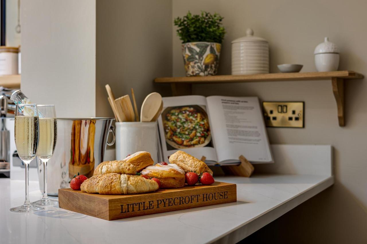 *New* Little Pyecroft House, Chester Bagian luar foto