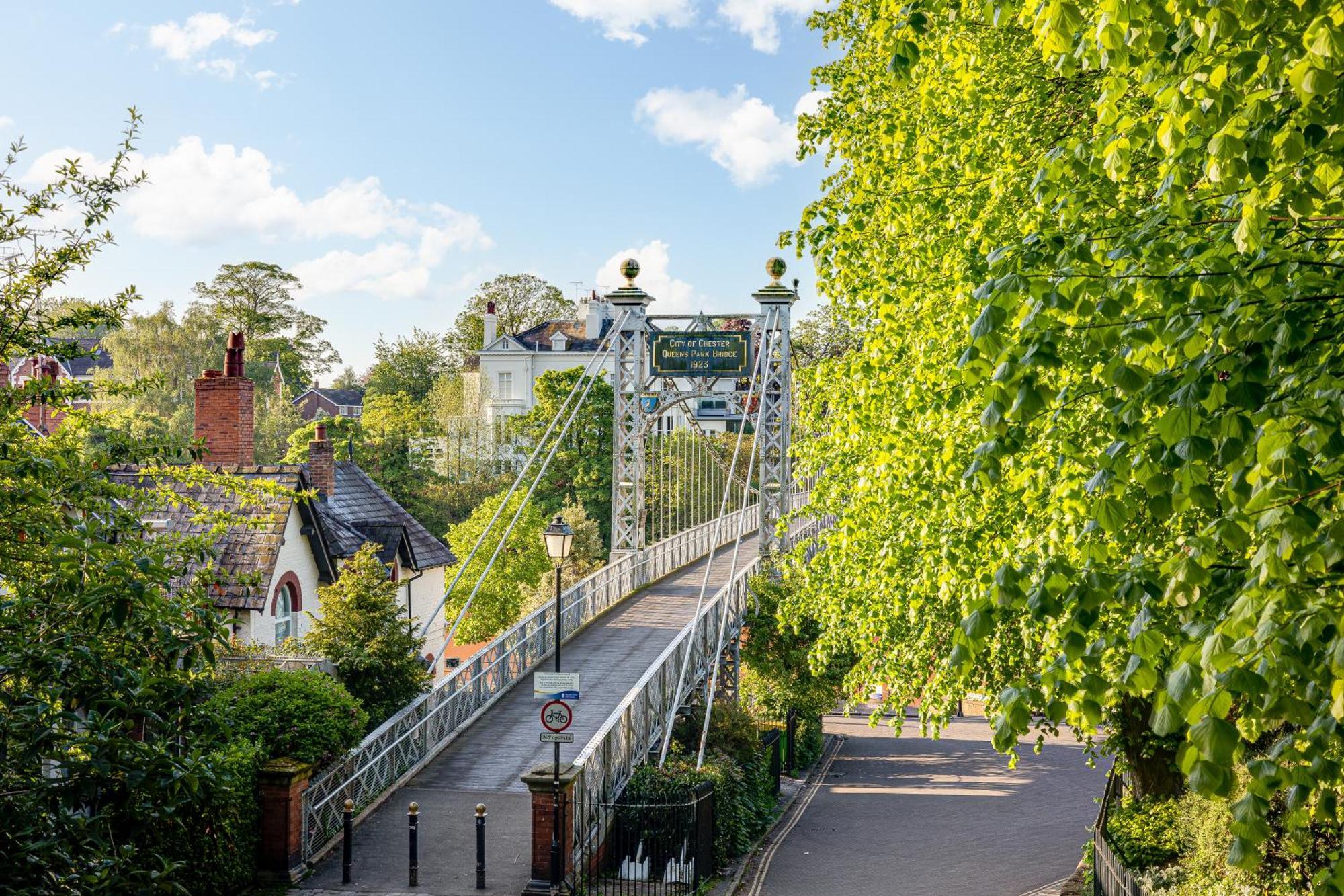 *New* Little Pyecroft House, Chester Bagian luar foto